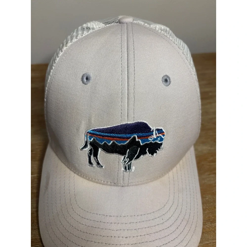 Patagonia Buffalo Trucker Hat Mesh Back Snapback Beige Outdoor Adventure‎